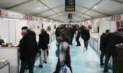 معرض تركيا للكتاب والثقافة يواصل فعالياته تحت شعار "الضمير الرقمي"